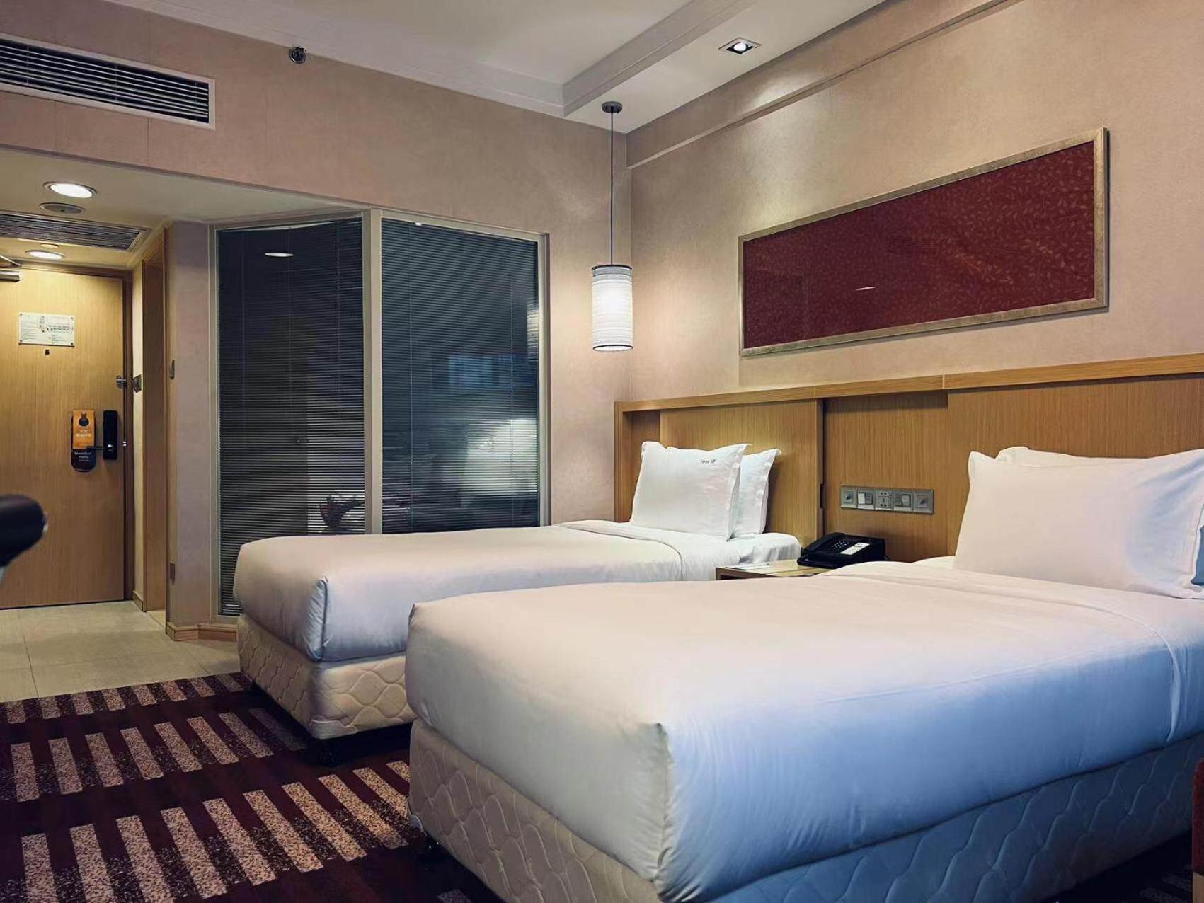 Park Inn By Radisson Shanghai Downtown Kültér fotó